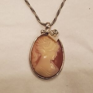 Vintage Gas Bijoux cameo necklace with large pendant and 15" chain - statement